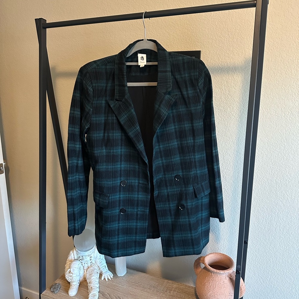 VICI Plaid Double-Breasted Blazer